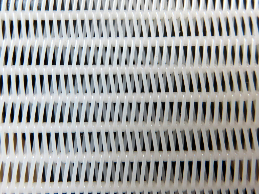 Polyester spiral dryer fabric